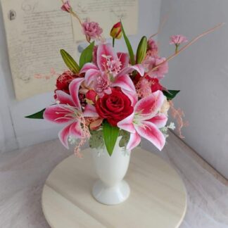 BUNGA VAS ARTIFISIAL LILY