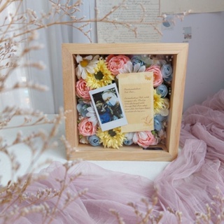 BUNGA FRAME 20x20x5 cm | Shadow box | pajangan dinding