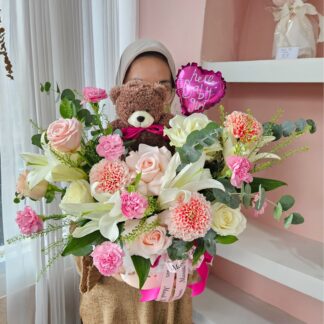 FRESH FLOWER BLOOM BOX | BLOOM BOX BONEKA | BUNGA SEGAR | HADIAH ANNIVERSARY | ULANG TAHUN | HADIAH NEW BORN